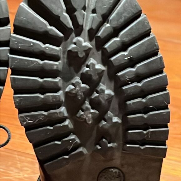 Timberland Black Ankle Boots - Picture 10 of 12